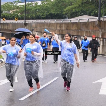 Runner Photo 7960885