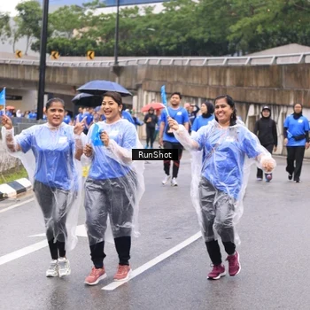 Runner Photo 7960889