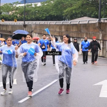Runner Photo 7960898