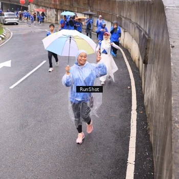 Runner Photo 7960899