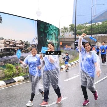 Runner Photo 7960903