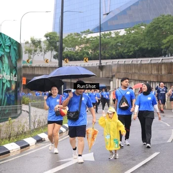 Runner Photo 7960922