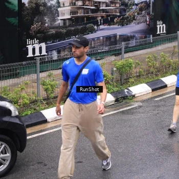 Runner Photo 7960930