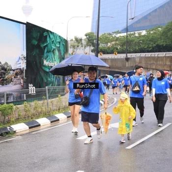 Runner Photo 7960935