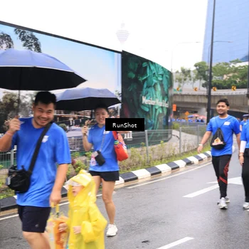 Runner Photo 7960963
