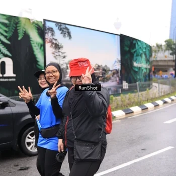 Runner Photo 7961012