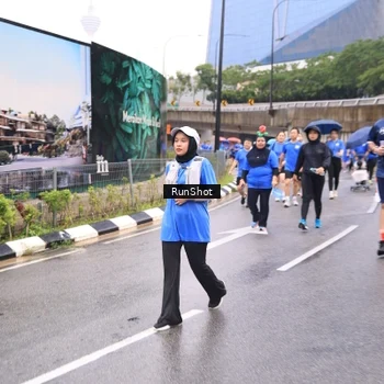 Runner Photo 7961019