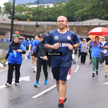 Runner Photo 7961028