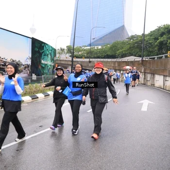 Runner Photo 7961029
