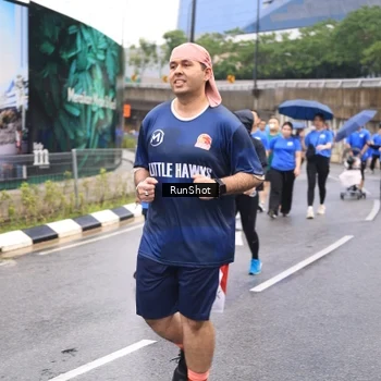 Runner Photo 7961039