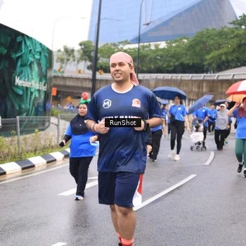 Runner Photo 7961046