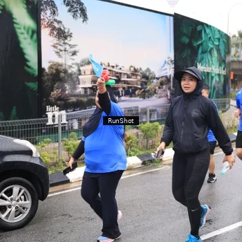 Runner Photo 7961068