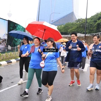 Runner Photo 7961088