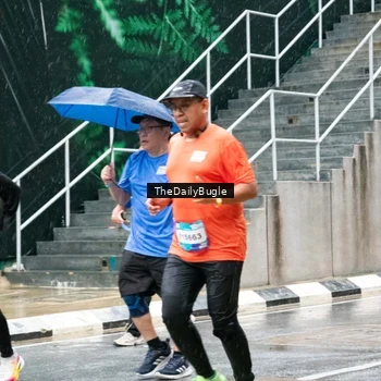 Runner Photo 7961119