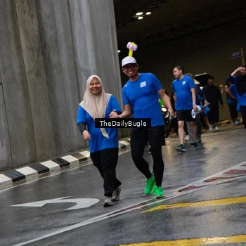 Runner Photo 7962000