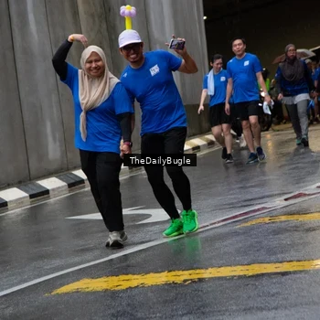Runner Photo 7962008