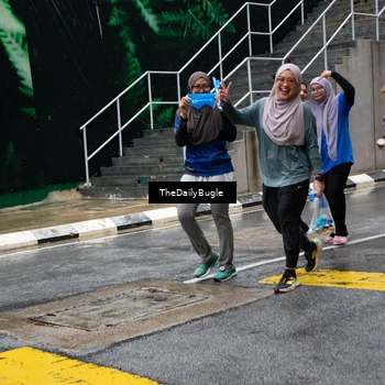 Runner Photo 7962024