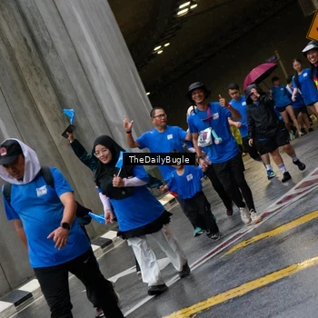 Runner Photo 7962074