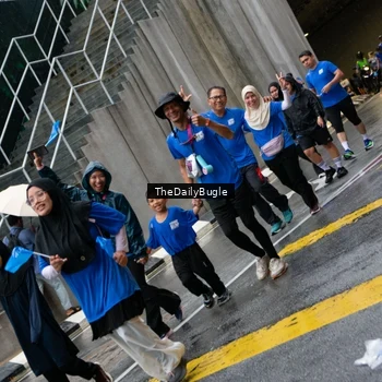 Runner Photo 7962083