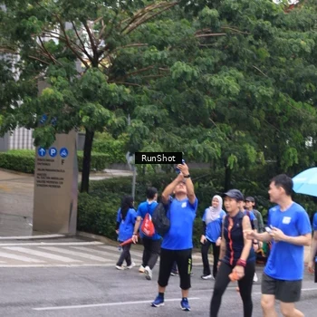 Runner Photo 7962366