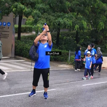 Runner Photo 7962378