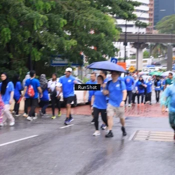 Runner Photo 7962390