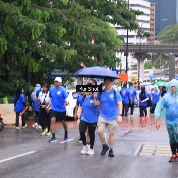Runner Photo 7962401