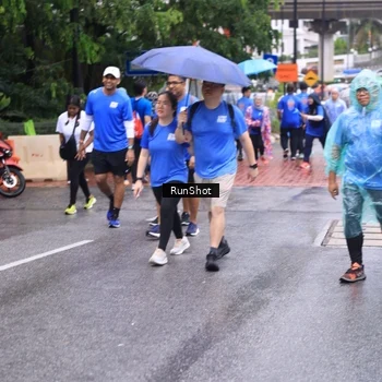 Runner Photo 7962409