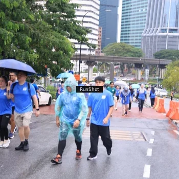 Runner Photo 7962418