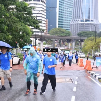 Runner Photo 7962441