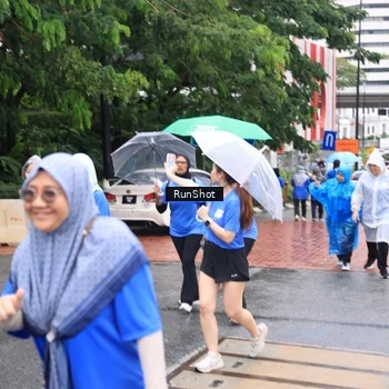 Runner Photo 7962451
