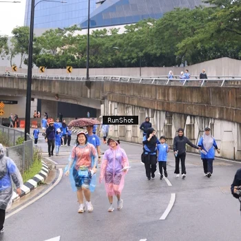 Runner Photo 7962453