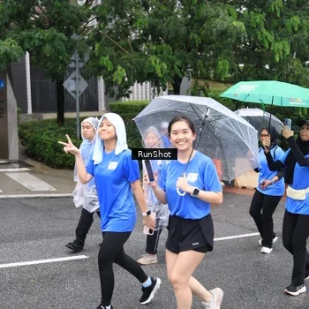 Runner Photo 7962470