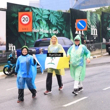 Runner Photo 7962539