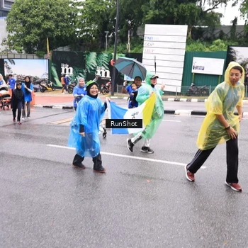 Runner Photo 7962628