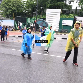 Runner Photo 7962630