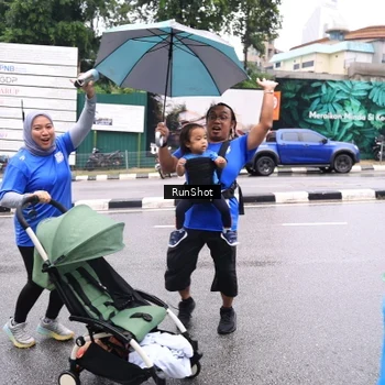 Runner Photo 7962662