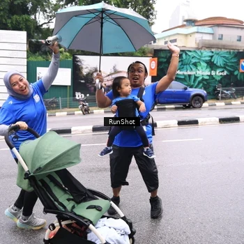 Runner Photo 7962666