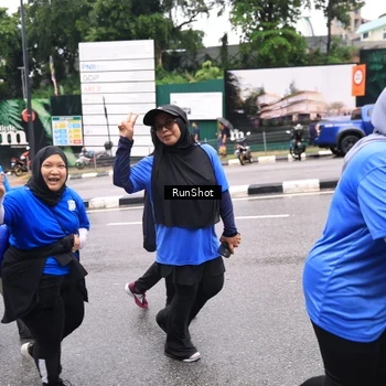 Runner Photo 7962706