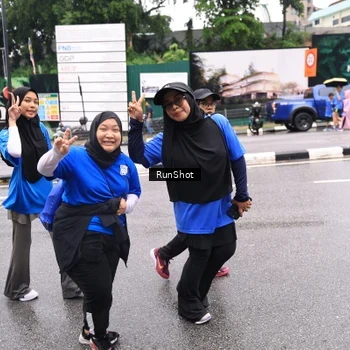 Runner Photo 7962713