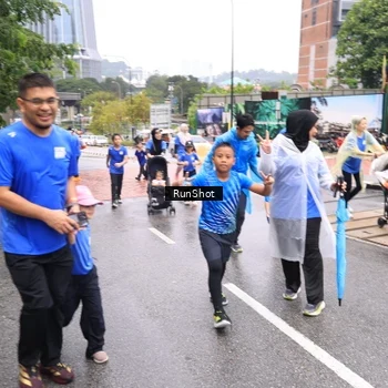 Runner Photo 7962754