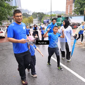 Runner Photo 7962764