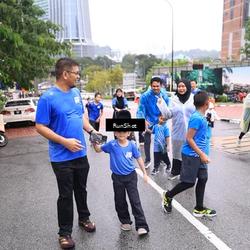 Runner Photo 7962771