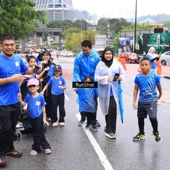 Runner Photo 7962808