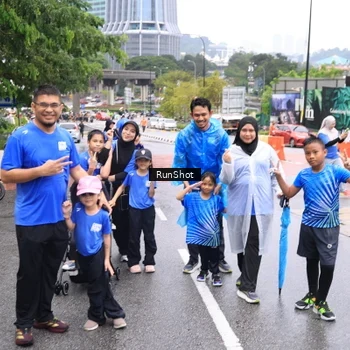 Runner Photo 7962811