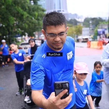 Runner Photo 7962823