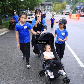 Runner Photo 7962847