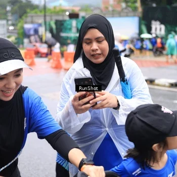 Runner Photo 7962873