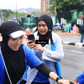 Runner Photo 7962879