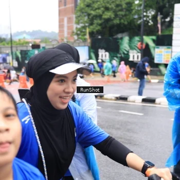 Runner Photo 7962884
